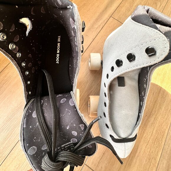 The Moon Boot Roller Skates - Picture 5 of 7
